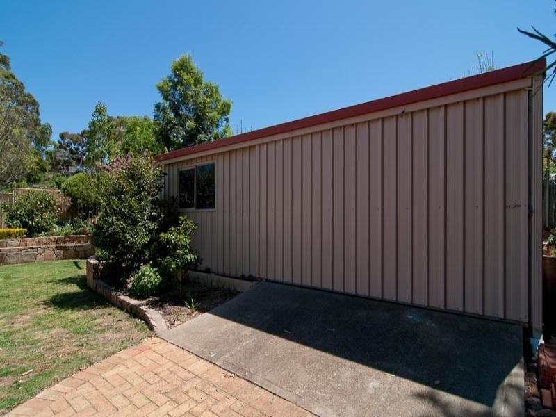 33 Kingsfield Avenue, Swan View WA 6056