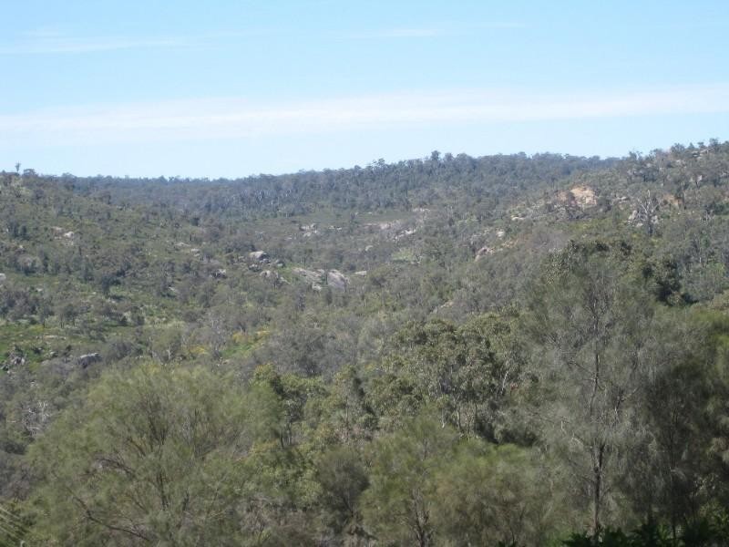 570 Viveash Road, Swan View WA 6056