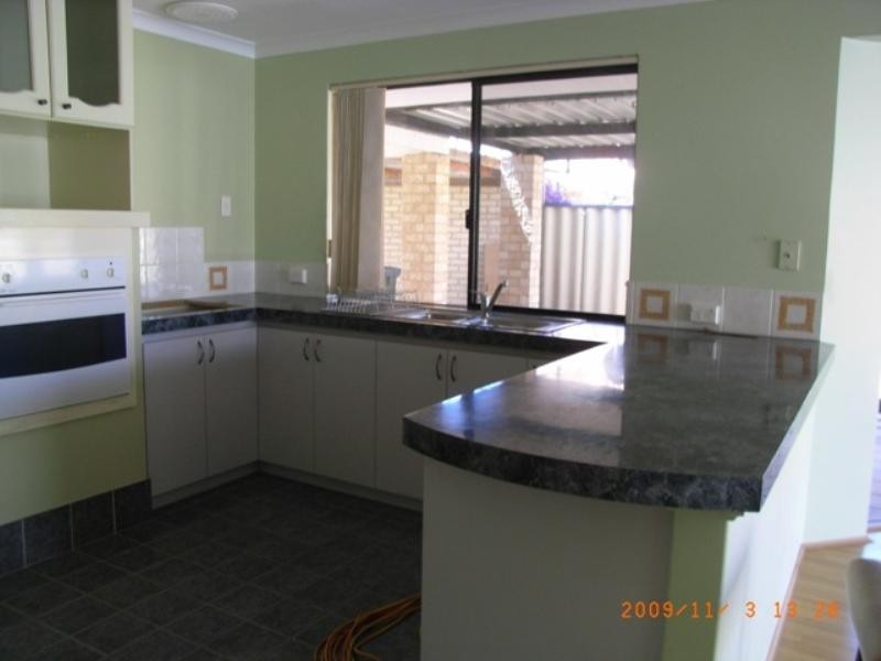 22 Wundu Ent, South Guildford WA 6055