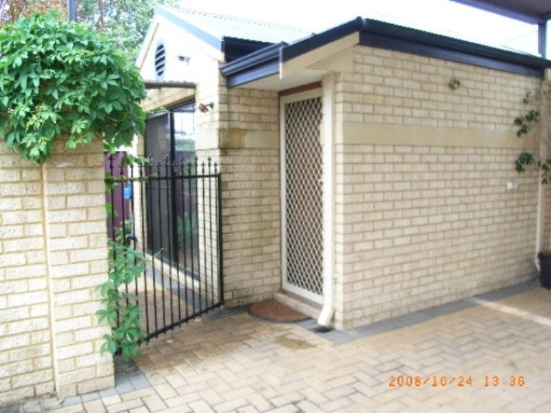 1/101 Great Northern Highway, Midland WA 6056