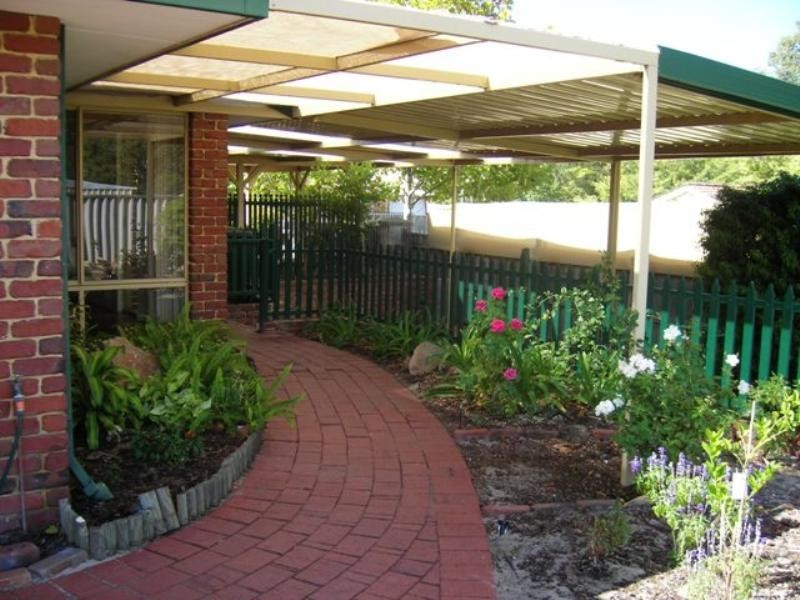 12 Tatlock Way, Stratton WA 6056