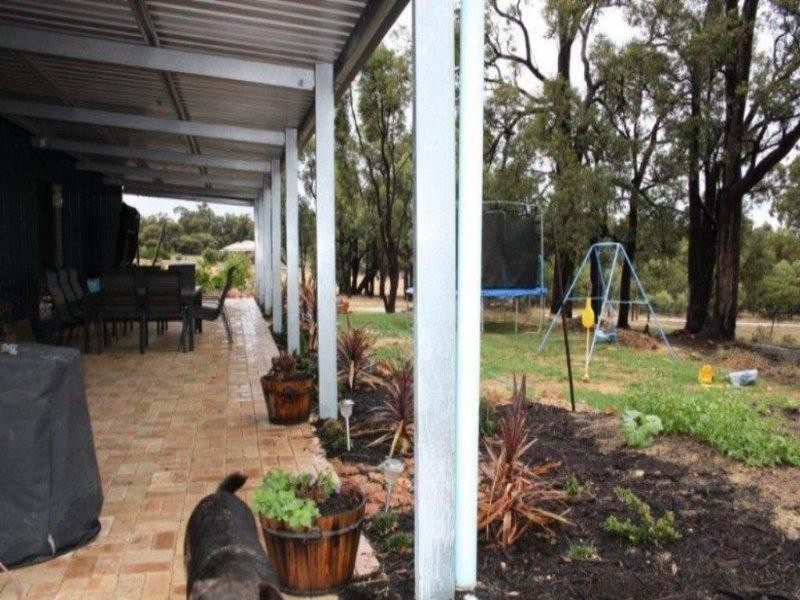 19 Inthanoona Road, Gidgegannup WA 6083