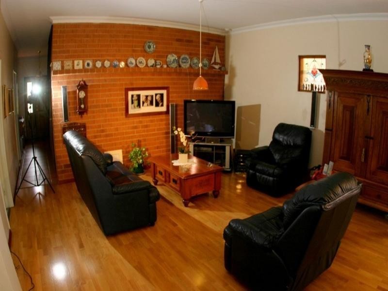 26 Bernley Drive, Viveash WA 6056