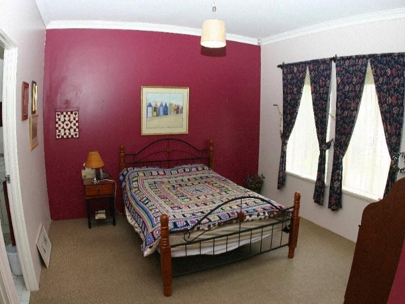 26 Bernley Drive, Viveash WA 6056