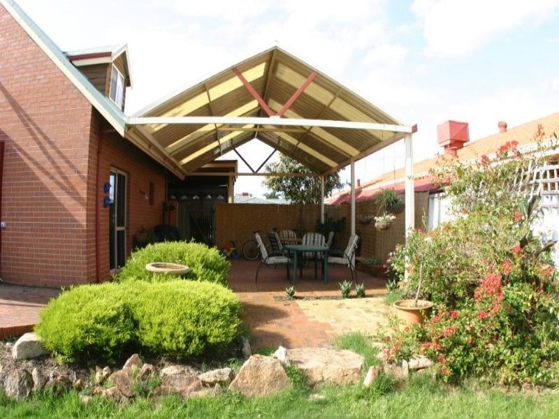26 Bernley Drive, Viveash WA 6056