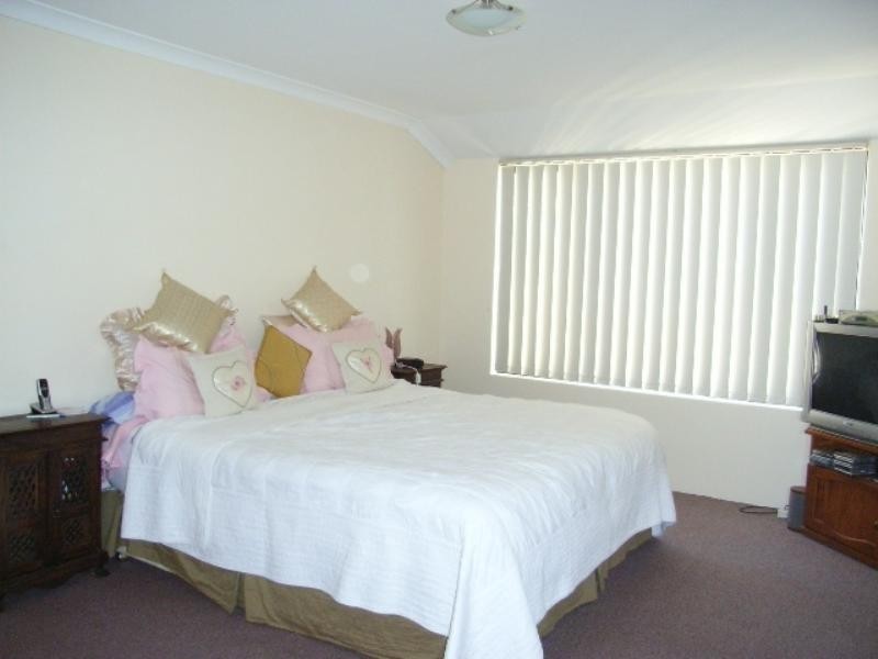 3 Wundu Ent, South Guildford WA 6055