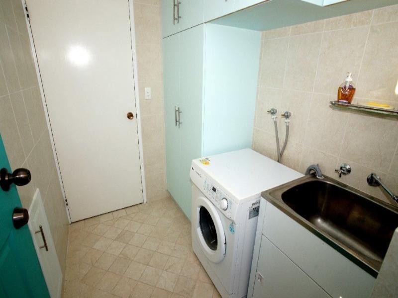 21 Carlton Place, Swan View WA 6056