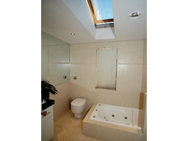 21 Carlton Place, Swan View WA 6056