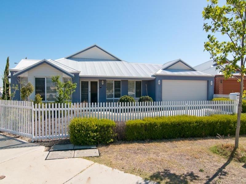 42 Arbor Drive, Ellenbrook WA 6069