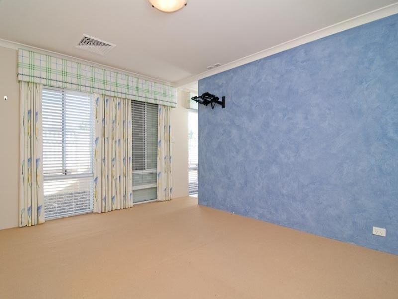 42 Arbor Drive, Ellenbrook WA 6069