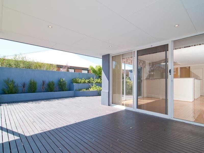 42 Arbor Drive, Ellenbrook WA 6069