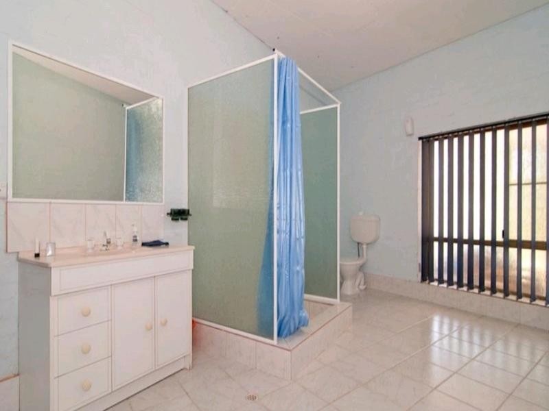 6 Grevillea Crescent, Swan View WA 6056