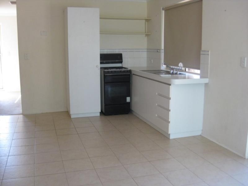 1/53 Markham Way, Swan View WA 6056