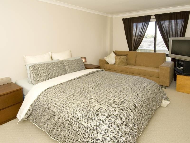 3/136 Morrison Road, Midland WA 6056