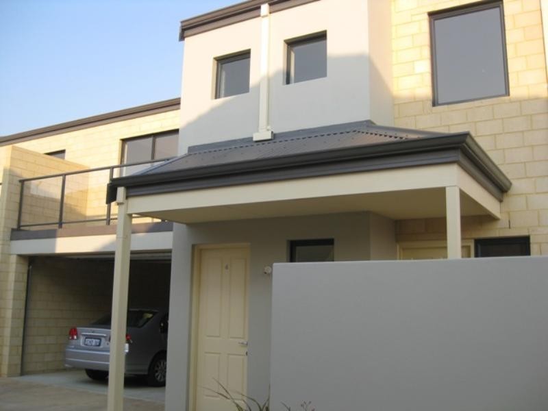 4/107 Morrison Road, Midland WA 6056