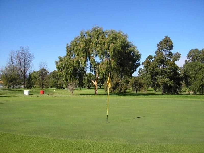 1/145 West Parade, South Guildford WA 6055