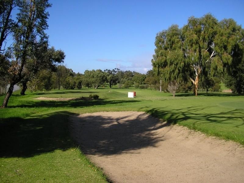 1/145 West Parade, South Guildford WA 6055