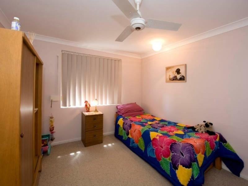 22 Marlboro Road, Swan View WA 6056