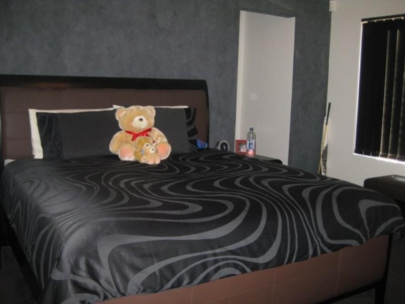 7 Januk Turn, South Guildford WA 6055