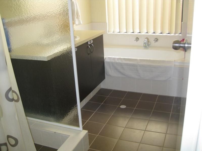 7 Januk Turn, South Guildford WA 6055