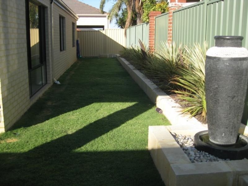 7 Januk Turn, South Guildford WA 6055