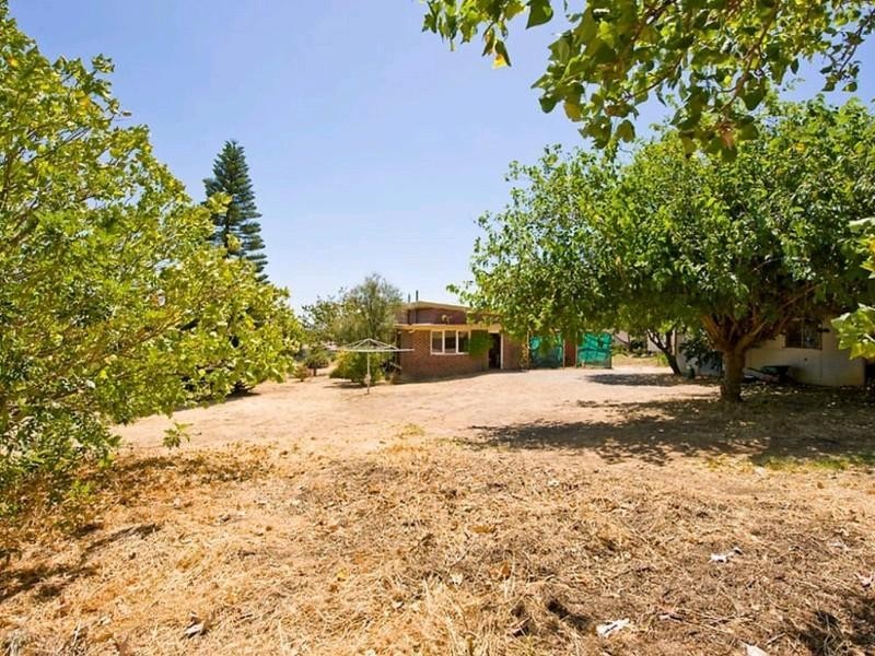 52 Talbot Road, Swan View WA 6056