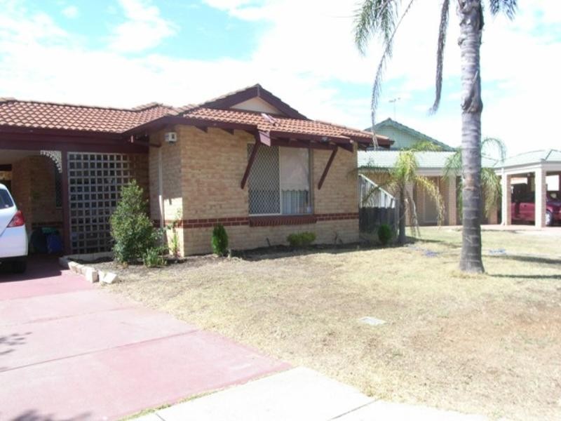 19 Kangaroo Entrance, Stratton WA 6056