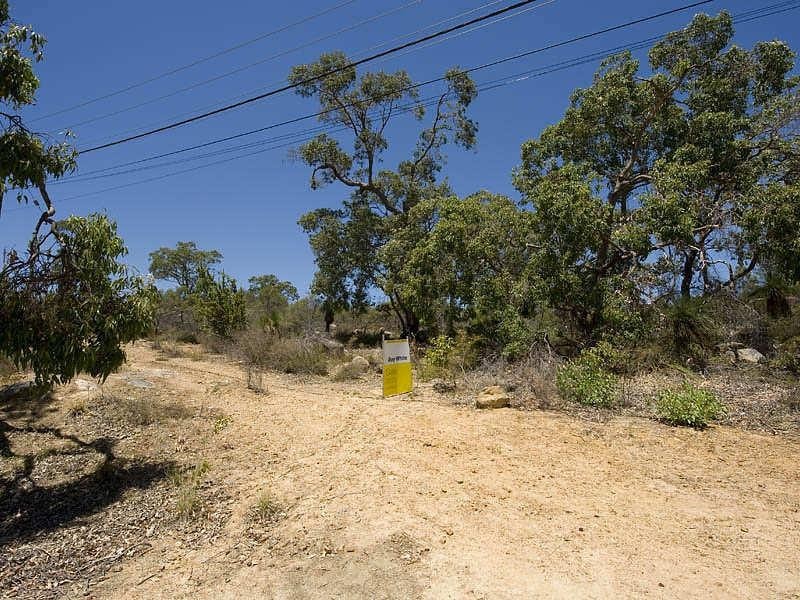 2 Hillway, Swan View WA 6056