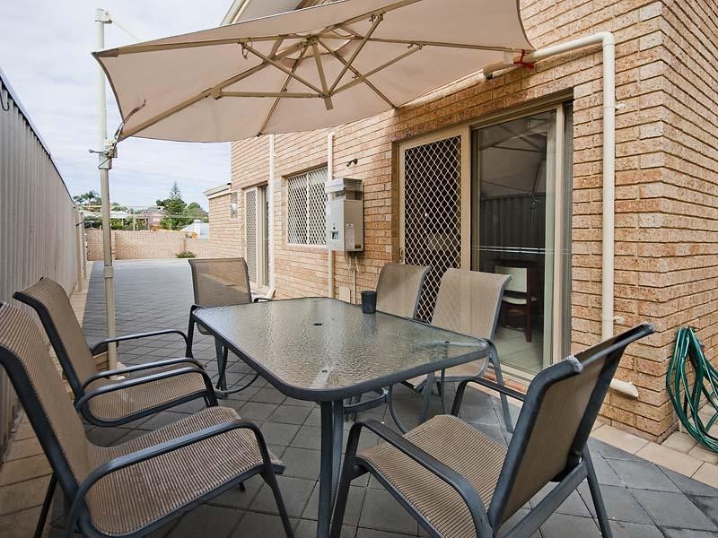 1/6 Mills Avenue, Bayswater WA 6053