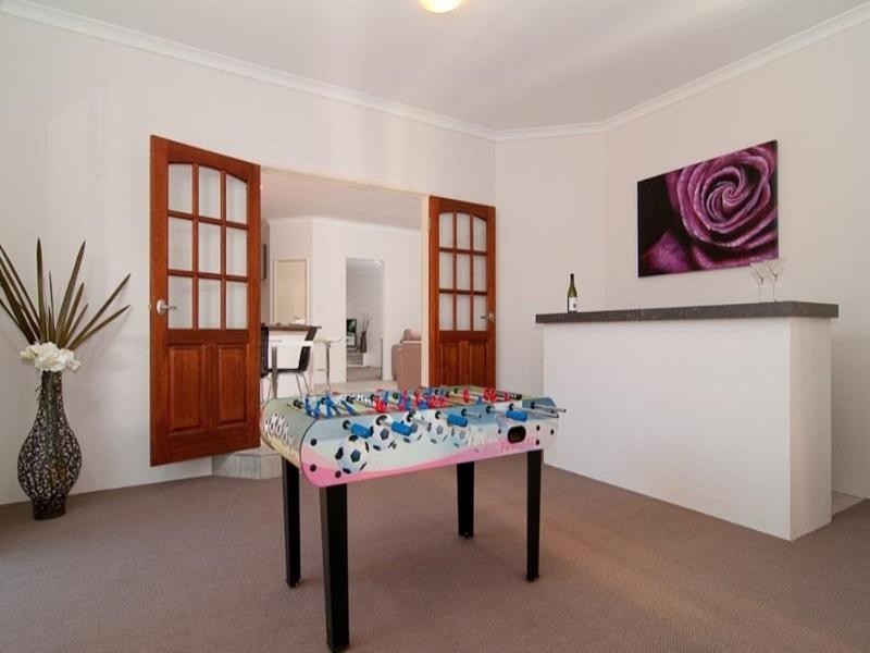 37 Brunswick Bend, Jane Brook WA 6056