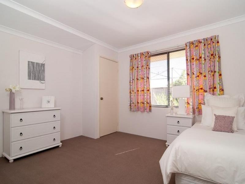 37 Brunswick Bend, Jane Brook WA 6056