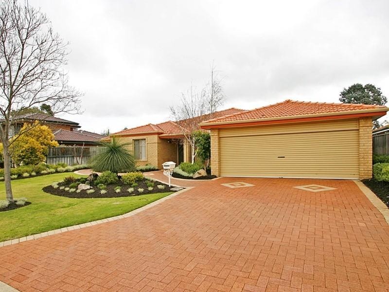 11 Sauvignon Avenue, The Vines WA 6069