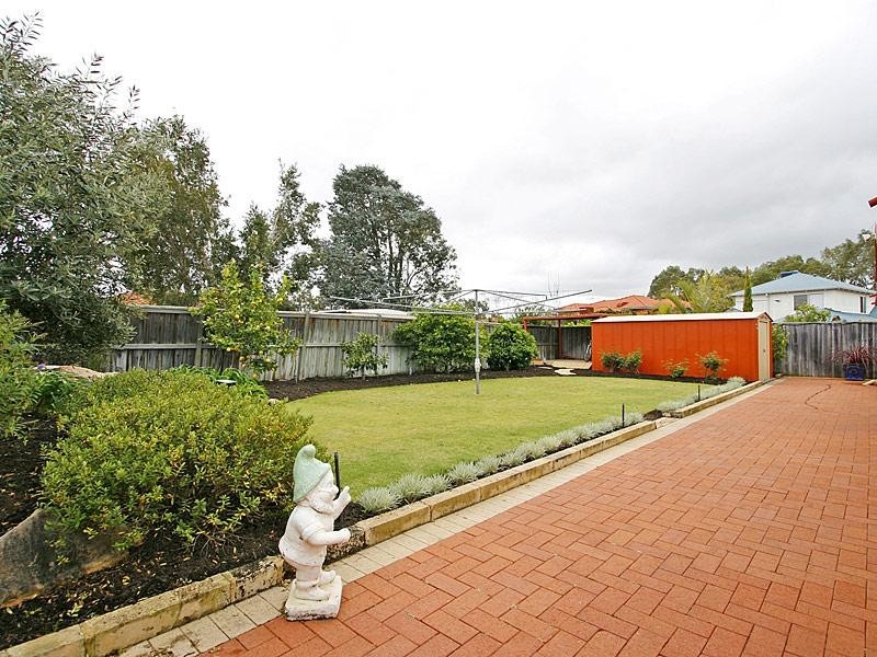 11 Sauvignon Avenue, The Vines WA 6069