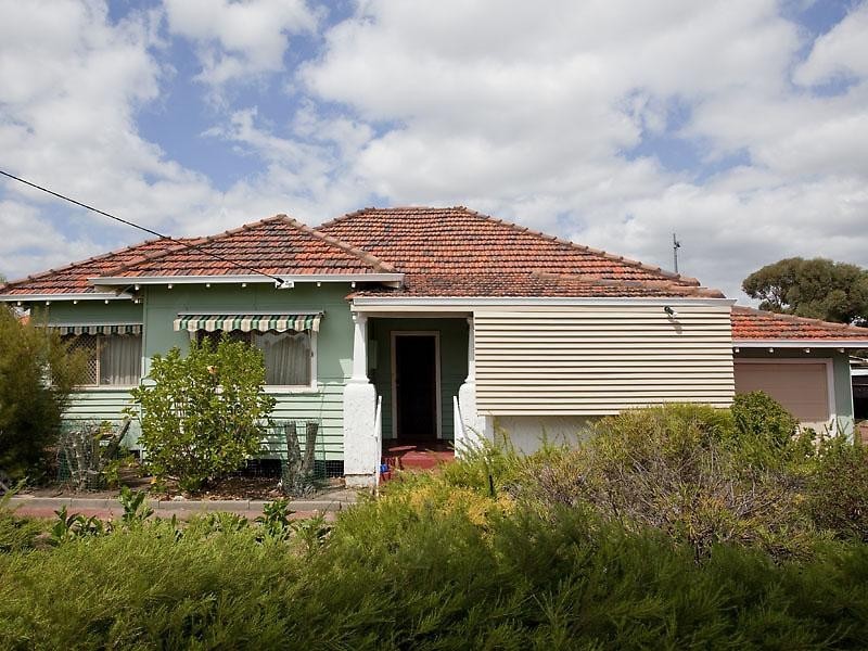 6 Sampson Close, Midland WA 6056