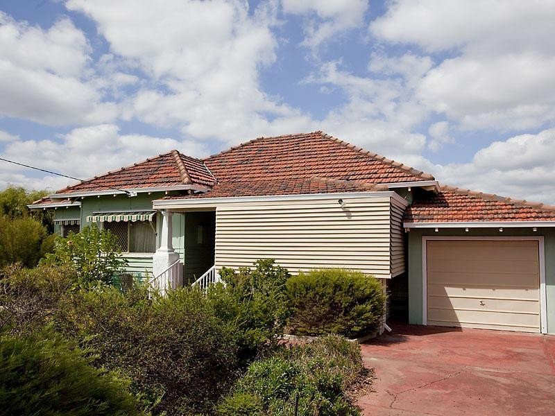 6 Sampson Close, Midland WA 6056
