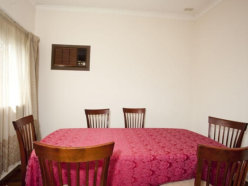 6 Sampson Close, Midland WA 6056