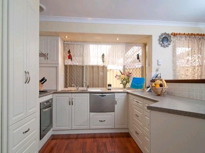 7 Kybra Grove, Stratton WA 6056