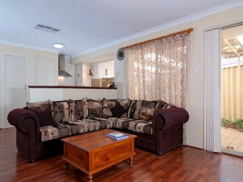 7 Kybra Grove, Stratton WA 6056