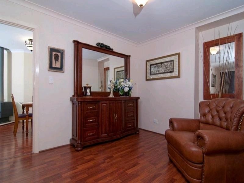 7 Kybra Grove, Stratton WA 6056