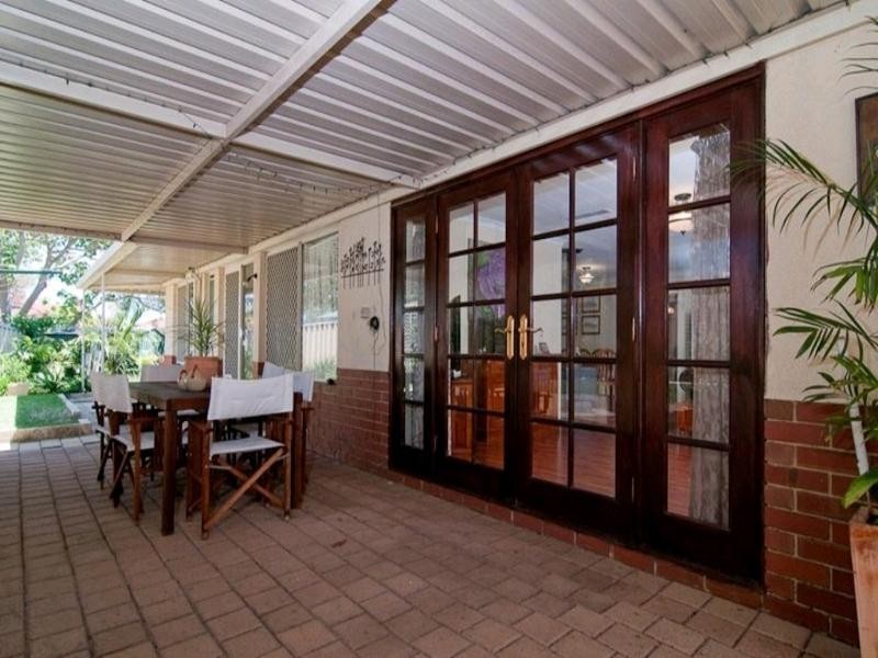 7 Kybra Grove, Stratton WA 6056