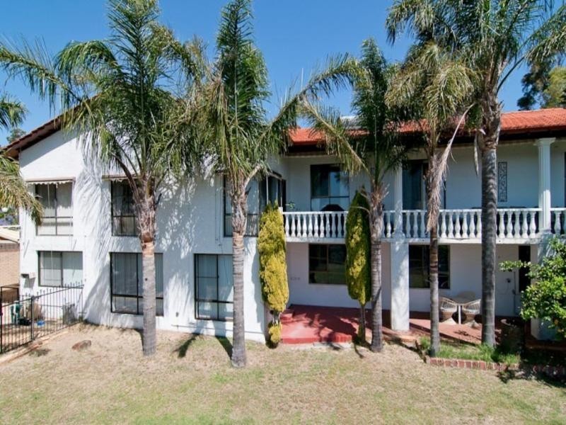 6 Grevillea Crescent, Swan View WA 6056