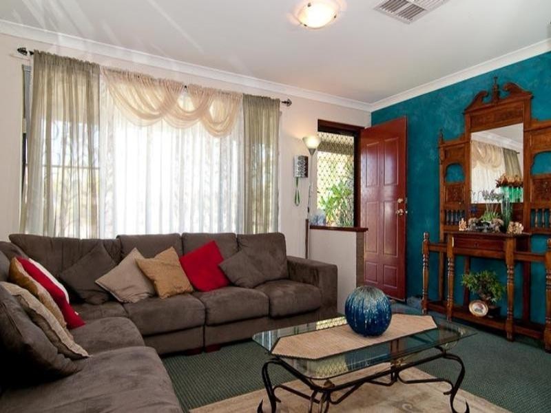 69 Cockman Cross, Stratton WA 6056