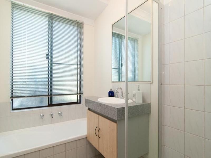 69 Cockman Cross, Stratton WA 6056