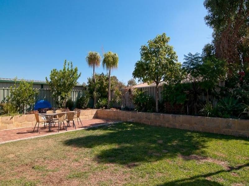 69 Cockman Cross, Stratton WA 6056