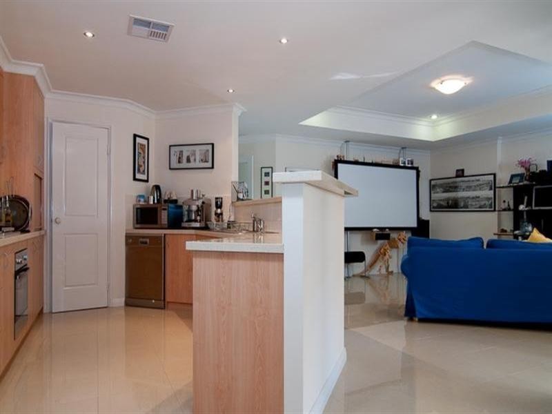 11 Wyvern Lane, Woodbridge WA 6056