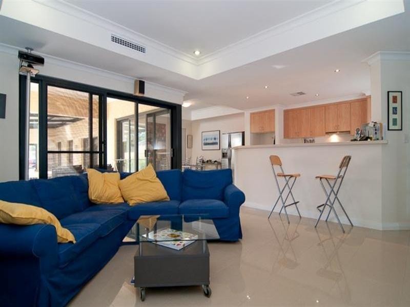 11 Wyvern Lane, Woodbridge WA 6056