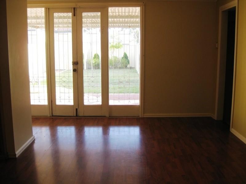 18 North Street, Midland WA 6056