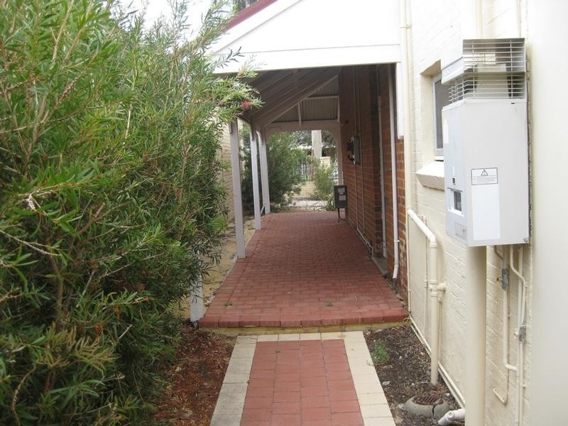 18 North Street, Midland WA 6056