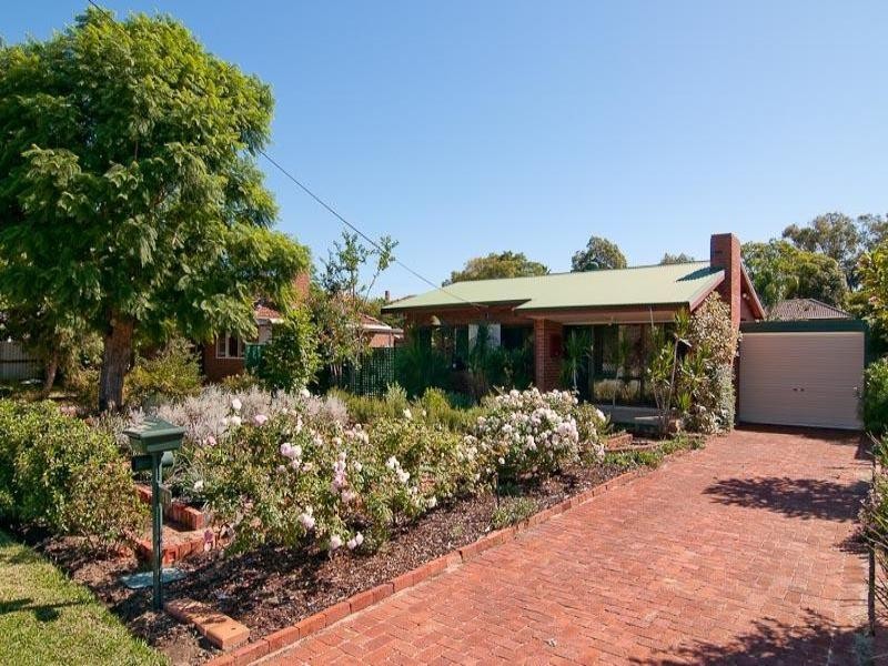 12 Schofield Street, Eden Hill WA 6054