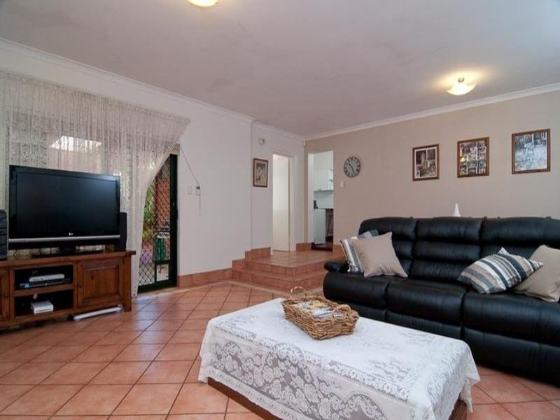 12 Schofield Street, Eden Hill WA 6054